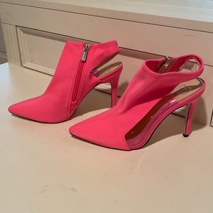 Brand new Jessica Simpson Booties